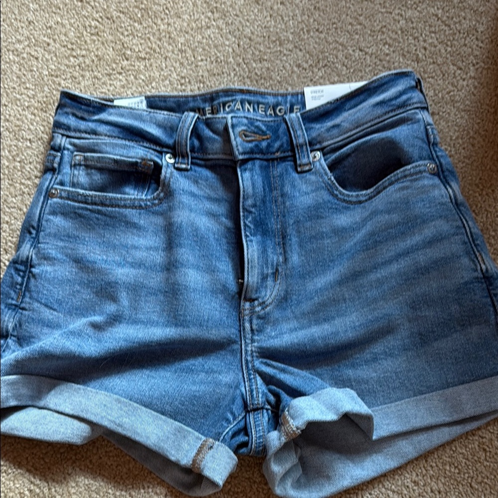 NWT American Eagle mom shorts